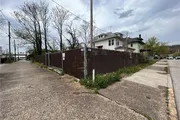 Property at 1526 Lee Street East, 