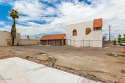 Commercial at 1006 South 5th Avenue, 