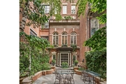Townhouse at 7 East 80th Street, 
