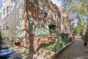 Townhouse at 1661 West 9th Street, 