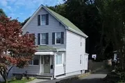 House at 3 Oak Street, 