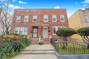 Townhouse at 1622 East 32nd Street, 