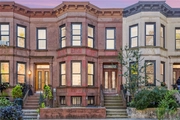 Townhouse at 106 Midwood Street, 