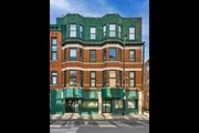 Condo at 1306 West Wrightwood Avenue, 