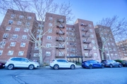 Co-op at 68-8 150th Street, 