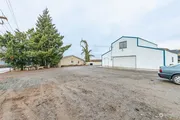 Property at 2274 3rd Street Southeast, 