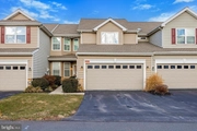 Townhouse at 303 Country Lane, 