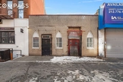 Townhouse at 252 West 136th Street, 