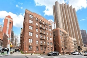 Co-op at 245 East 35th Street, 