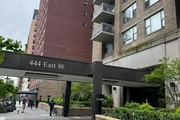 Co-op at 435 East 85th Street, 
