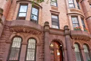 Co-op at 210 West 78th Street, 