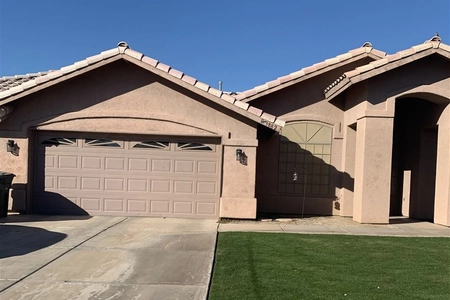 3882 W 27th Ln, Yuma, AZ
