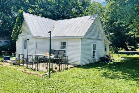 Unit for sale at 404 College Street, Portland, TN 37148