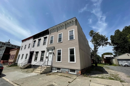 Multifamily at 497 State Street, 