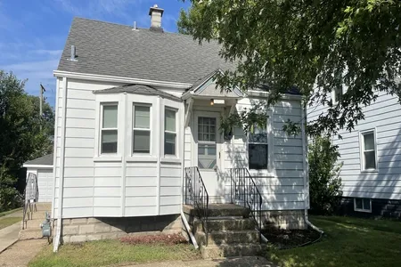 Property at 18556 Chicago Avenue, 