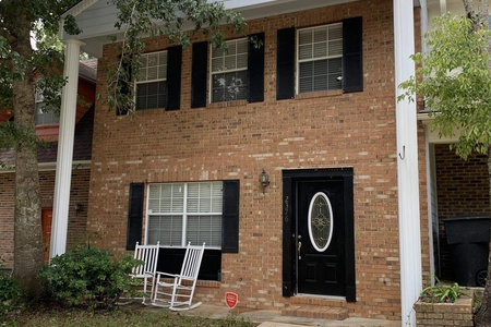 Townhouse at 1536 Merry Oaks Court, 