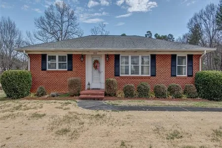 Unit for sale at 2522 Beaty Road, Gastonia, NC 28056