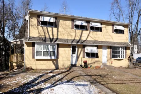 Multifamily at 29 8th Avenue, 