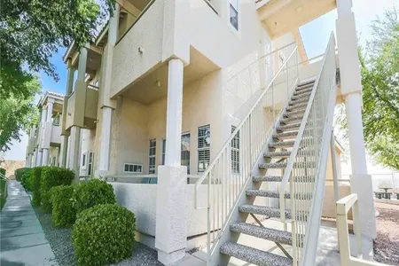 Townhouse at 1849 Avacado Court, 