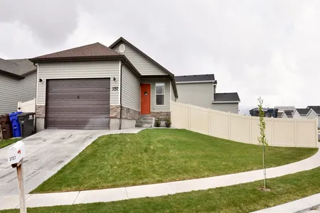 House at 1378 East Springwater Way, 