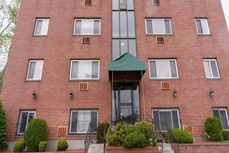 Multifamily at 14 Vermont Avenue, 