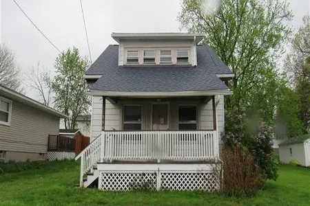 Property at 464 Lloyd Street, 