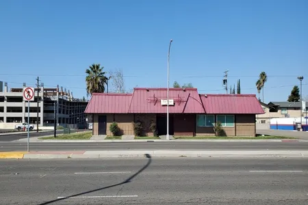 Commercial for Sale at 2111 N Blackstone Avenue, Fresno,  CA 93703-2109