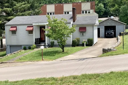 Unit for sale at 106 Tandy Avenue, Somerset, KY 42501
