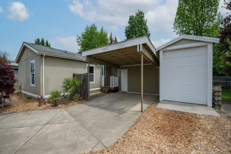 Unit for sale at 1272 SW Emma Dr, McMinnville, OR 97128