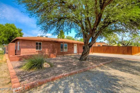 House for Sale at 831 E Hedrick Drive, Tucson,  AZ 85719