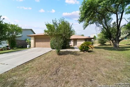 Property at 6502 Magic Oaks, San Antonio, TX 78239