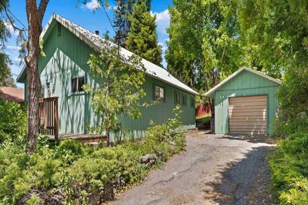 Unit for sale at 114 Smith Street, Mt Shasta, CA 96067