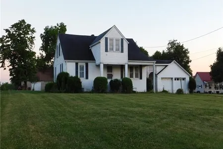 House for Sale at 1214 W Market Street, Salem,  IN 47167