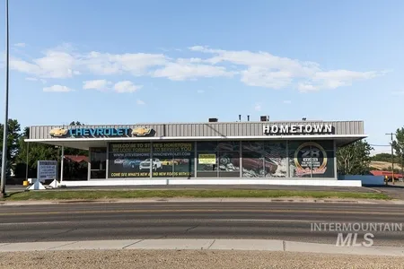 Commercial for Sale at 915 S Main St, Payette,  ID 83661