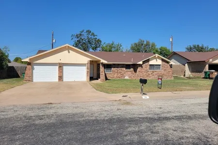 Unit for sale at 14 Dellwood Drive, San Angelo, TX 76903
