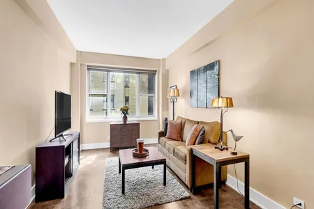 Unit for sale at 415 E 52nd St #7F, Manhattan, NY 10022