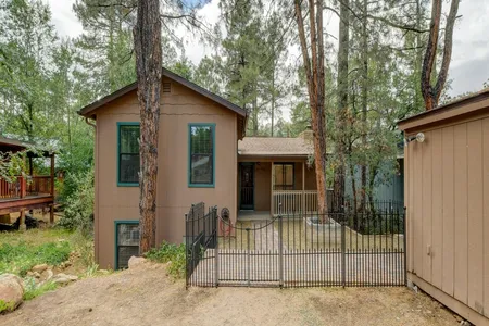 House for Sale at 944 Milton Avenue, Prescott,  AZ 86303