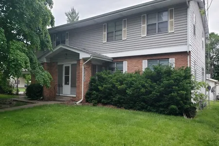 Unit for sale at 105 Outer Park Drive, Springfield, IL 62704