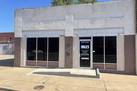 Commercial for Sale at 209 E Main, Watonga,  OK 73772