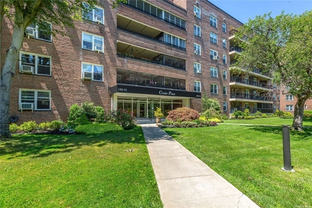 Unit for sale at 162-1 Powells Cove Boulevard,  11357