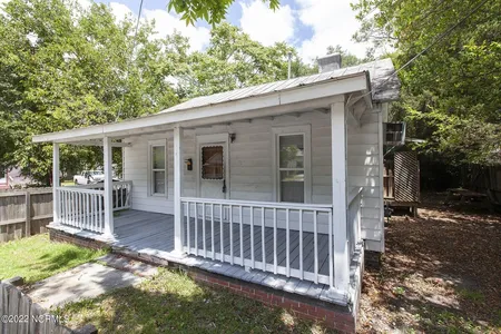Unit for sale at 509 Wooster Street, Wilmington, NC 28401