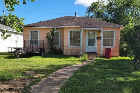 House for Sale at 1407 West 7th, Freeport,  TX 77541