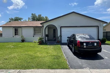 Unit for sale at 25789 SW 124th Ct, Homestead, FL 33032