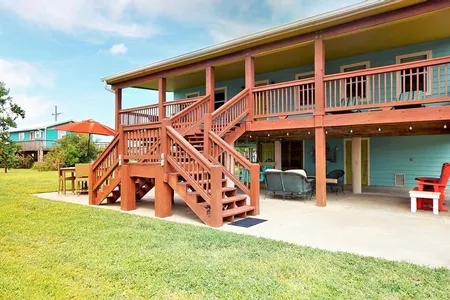House for Sale at 965 Palmetto Drive #NA, Crystal Beach,  TX 77650