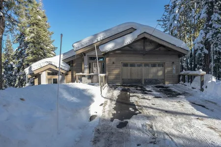 House for Sale at 10672 Mougle Lane, Truckee,  CA 96161