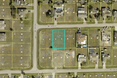 Unit for sale at 306 Northeast 10th Street, CAPE CORAL, FL 33909
