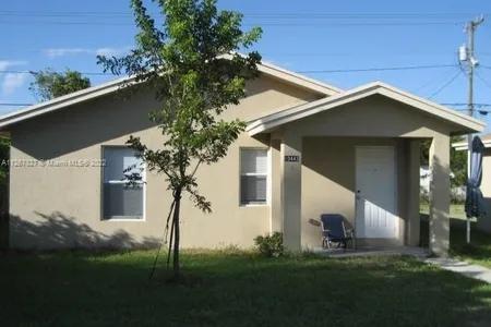Multifamily for Sale at 10441/10443 Sw 184 St, Miami,  FL 33157