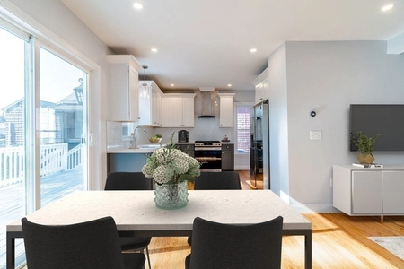 家具 Aaron Bell Aaron Bell | Real Estate Agent in Vienna, VA - Homes.com