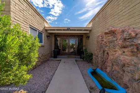 House for Sale at 8422 N Yellowstone Avenue, Tucson,  AZ 85704