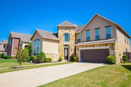 House for Sale at 5311 Belle Manor Ct Lane, Sugar Land,  TX 77479